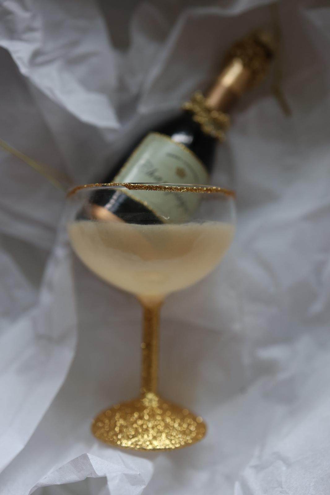 Rosé Champagne Glass