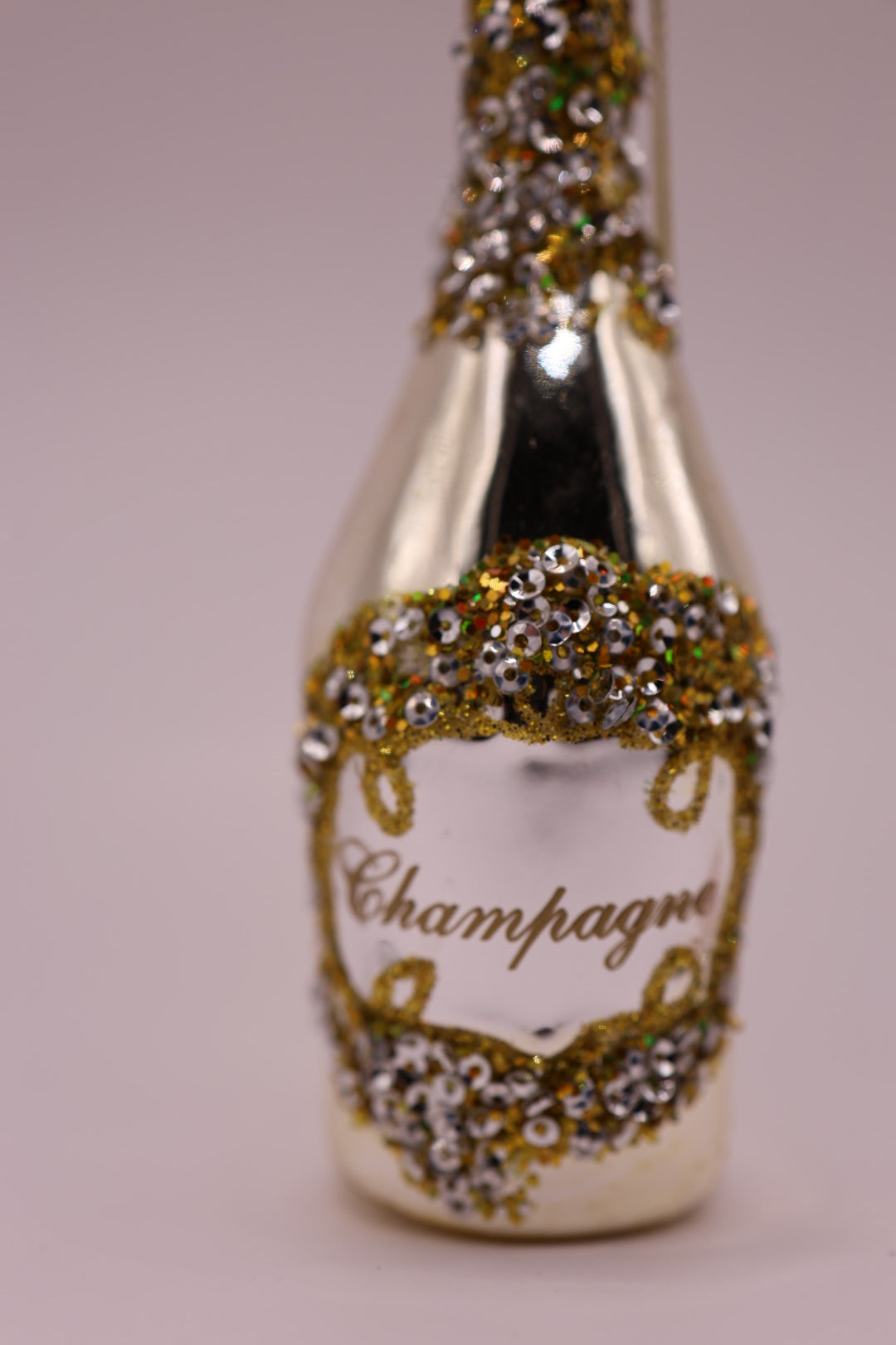 Champagne gold glitter